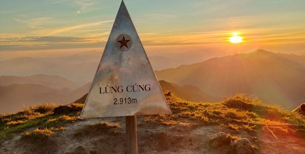 Lung-Cung EMOI Vietnam Travel