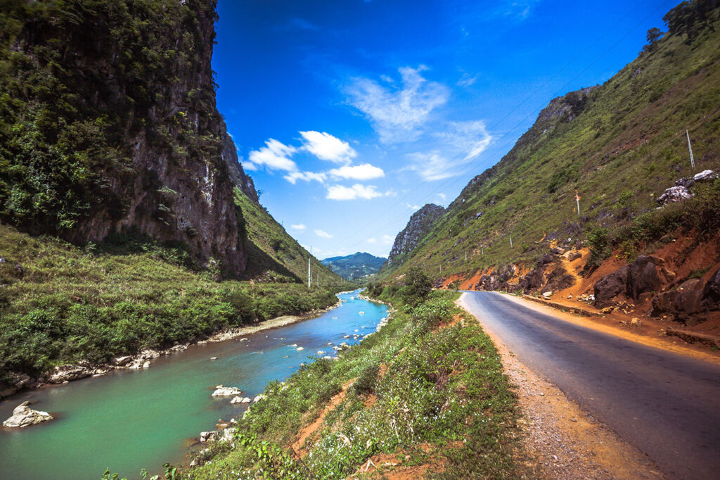 đồng văn karst plateau geaopark vn EMOI VIETNAM TRAVEL