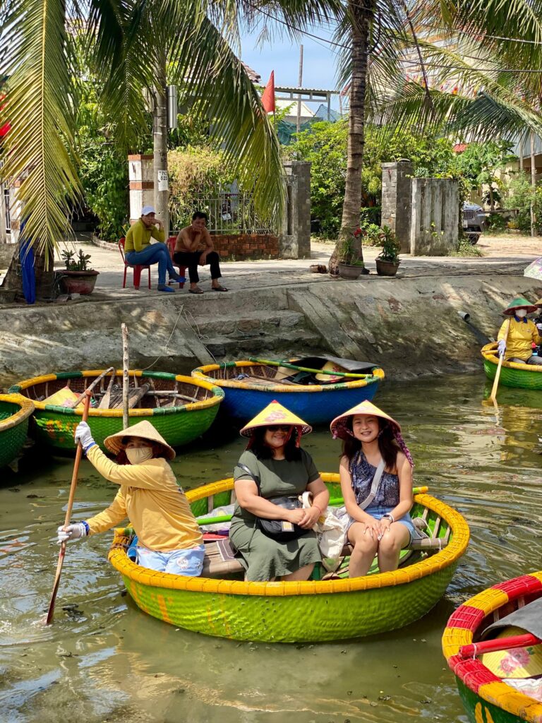 Emoi Vietnam Travel review