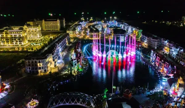 GRAND WORLD- SLEEPLESS CITY IN PHU QUOC - Image 4